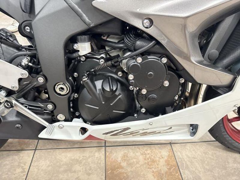 New 2025 Kawasaki NINJA ZX-6R ABS Image 22