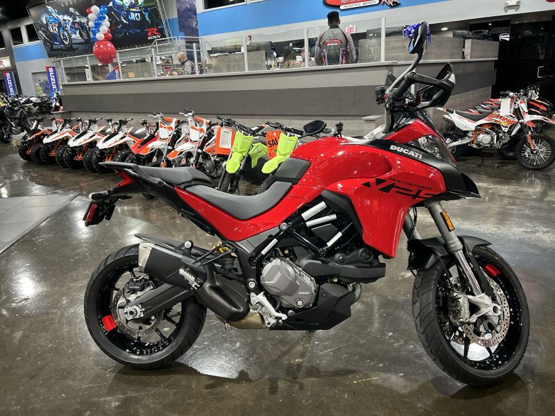 Used 2023 Ducati MULTISTRADA V2 S Image 11
