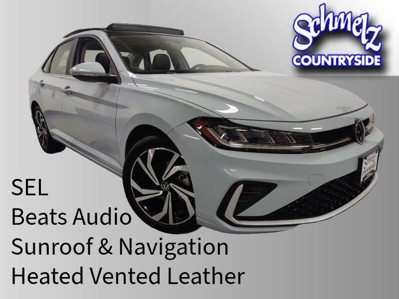 Used 2025 Volkswagen Jetta SEL w/Sunroof & NavImage 1