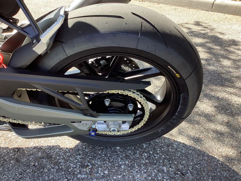 2025 BMW S 1000 RR 