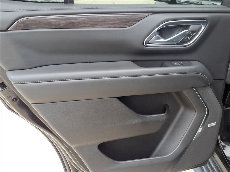 Used 2024 Chevrolet Tahoe LTImage 13