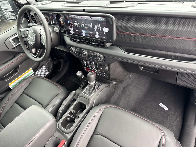 New 2026 Jeep Wrangler 4-door Rubicon X