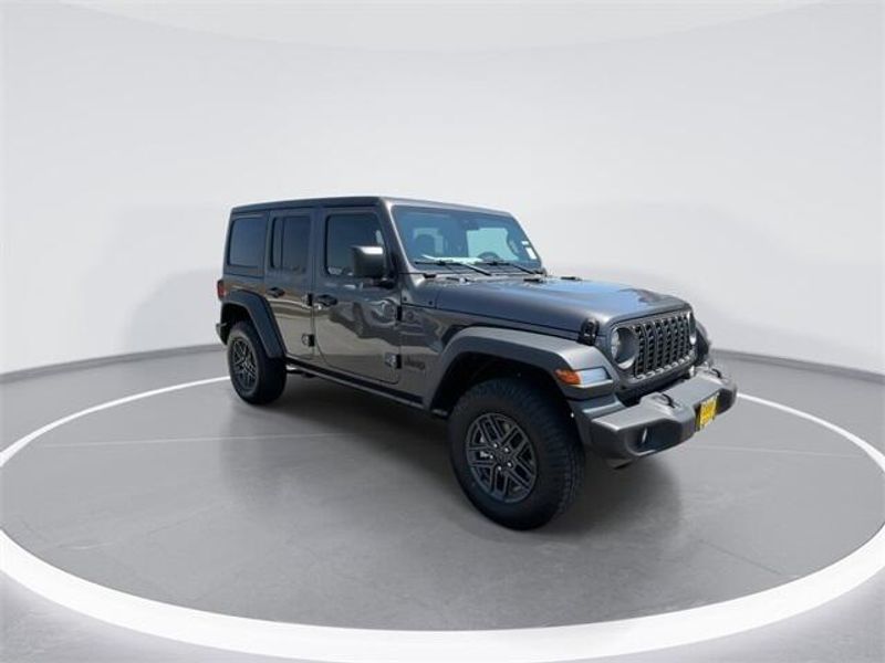 2025 Jeep Wrangler Unlimited Sport S photo 2