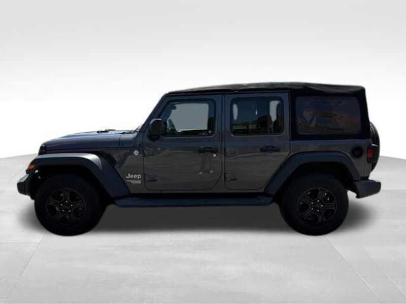 Used 2018 Jeep Wrangler Unlimited Sport S