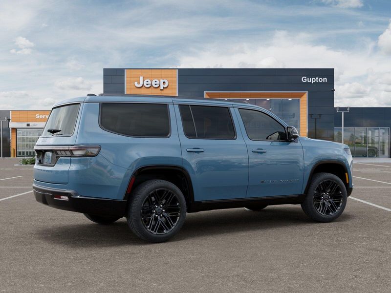 2026 Jeep Grand Wagoneer Limited Reserve 4x4Image 30