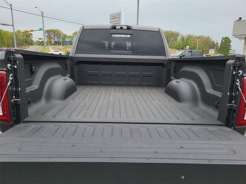 2025 RAM 2500 Laramie Mega Cab 4x4 6