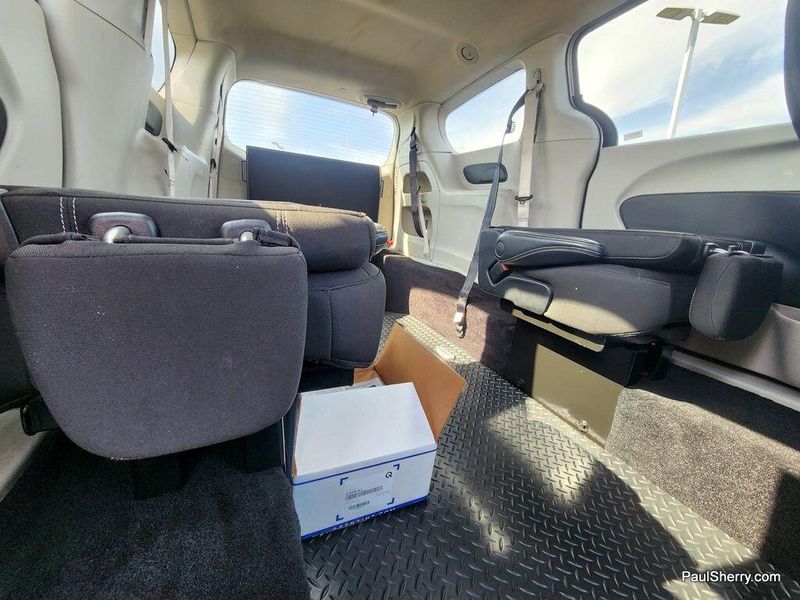 2023 Chrysler Voyager LXImage 53
