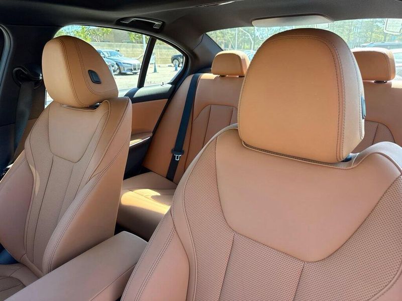 Used 2026 BMW 3 Series 330iImage 19