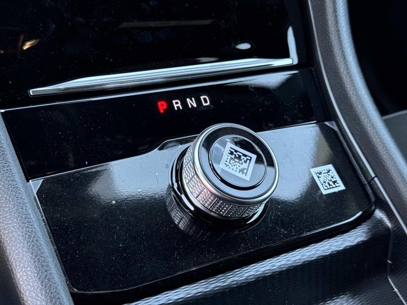 New 2026 Jeep Grand Cherokee L Laredo Altitude 4x2