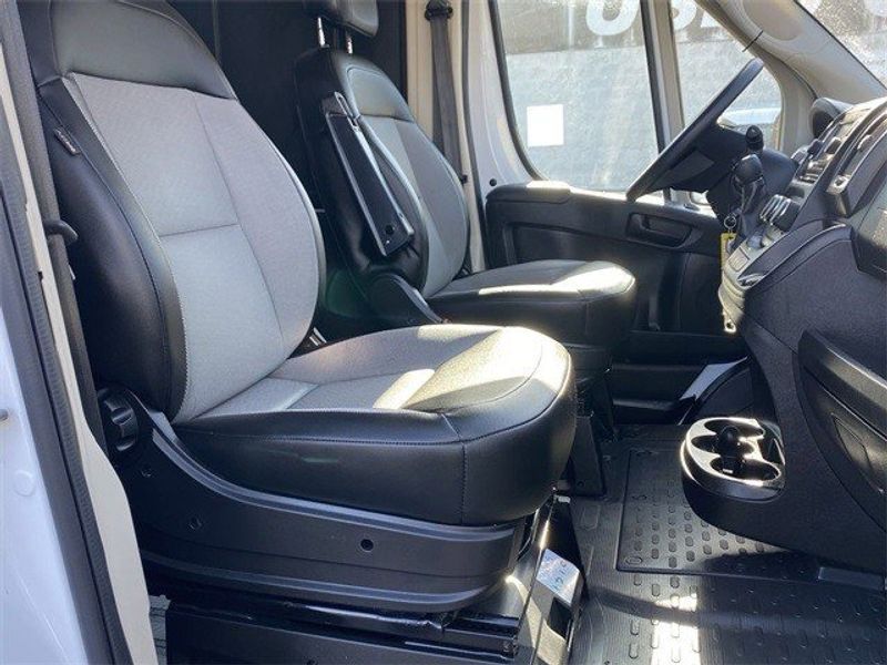 2021 RAM ProMaster 2500 High RoofImage 10