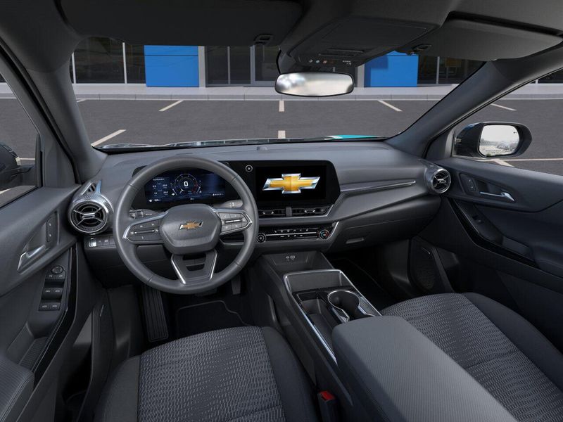 2025 Chevrolet Equinox FWD LTImage 15