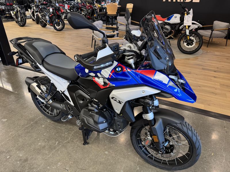 2025 BMW R 1300 GS - TROPHY - RACING BLUE METALLIC 