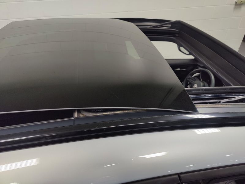 2024 Alfa Romeo Stelvio Sprint Q4 AWD w/Sunroof/Wheel PkgImage 5