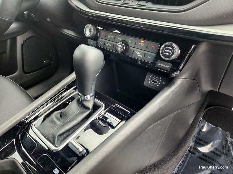 New 2025 Jeep Compass Limited 4x4