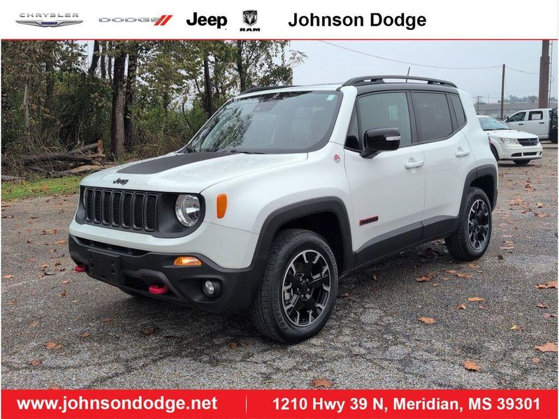 Used 2023 Jeep Renegade TrailhawkImage 1