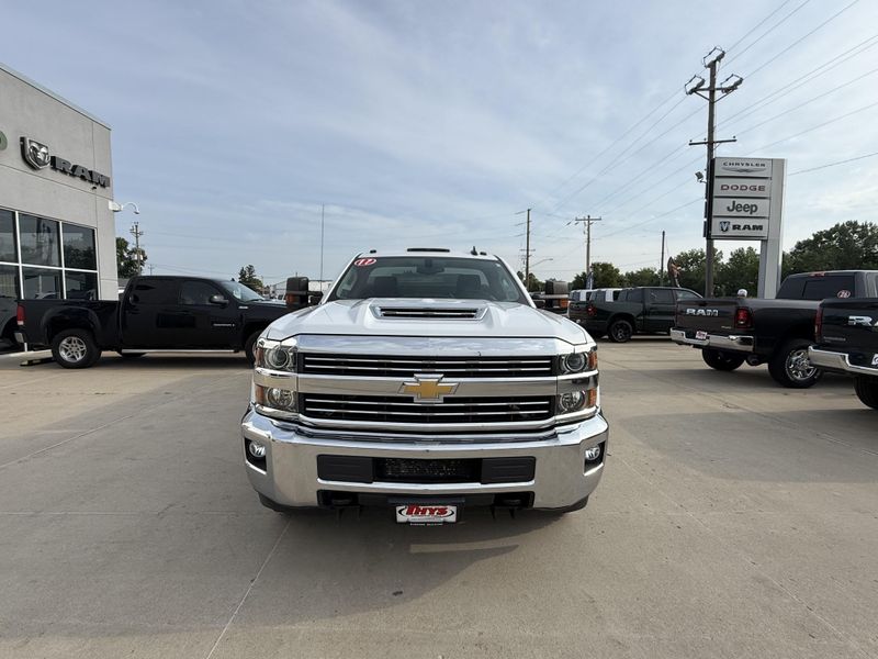 Used 2017 Chevrolet Silverado 3500HD Chassis LTImage 21