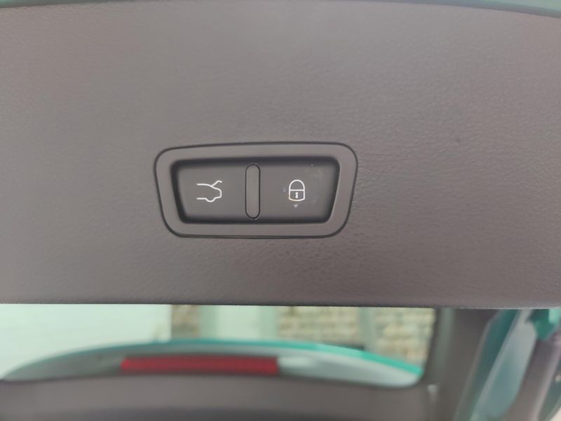 Used 2024 Alfa Romeo Tonale Ti Premium eAWD w/Sunroof/Actic/High PerfImage 17