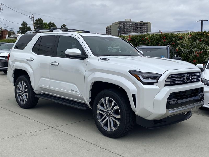 2025 Toyota 4Runner Hybrid LimitedImage 2
