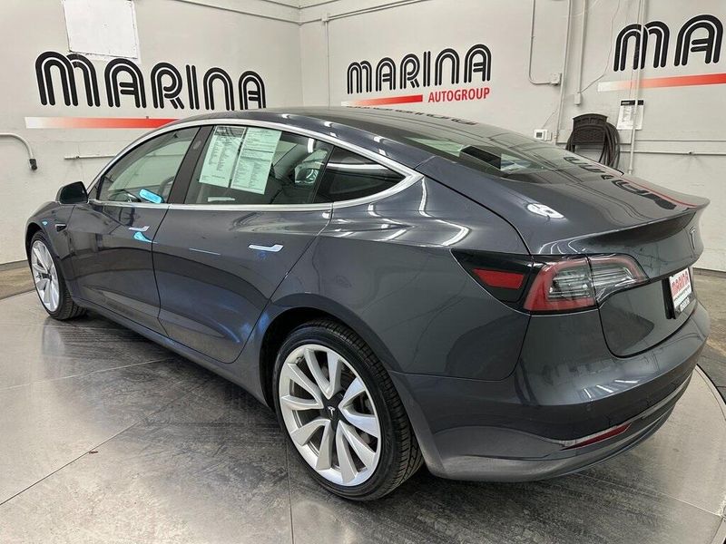 2018 Tesla Model 3 Long RangeImage 13