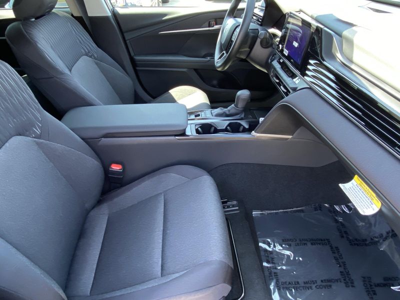 New 2025 Toyota Camry Image 10