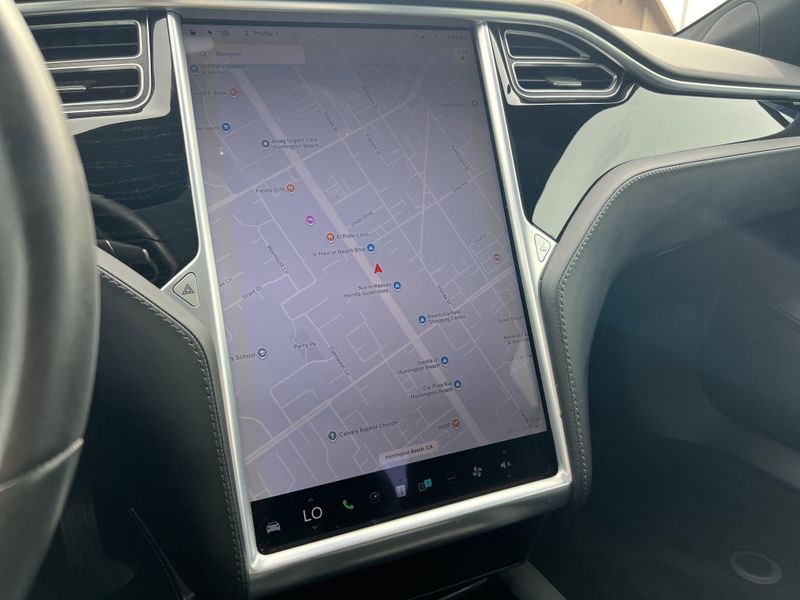 Used 2018 Tesla Model S 75DImage 12