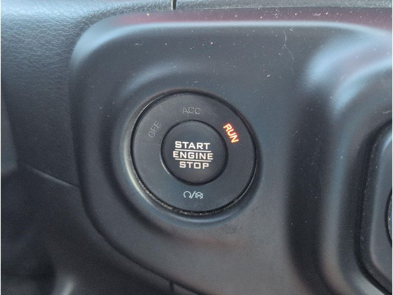 Used 2022 Jeep Gladiator RubiconImage 20