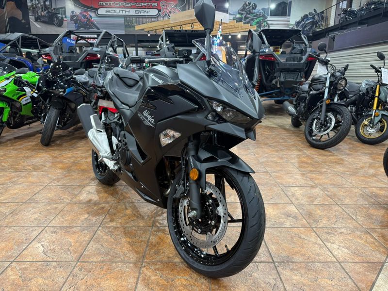 New 2026 Kawasaki NINJA 500 ABS Image 3