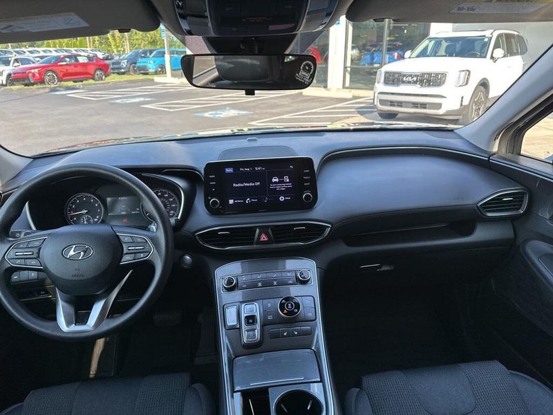 Used 2022 Hyundai Santa Fe SELImage 25