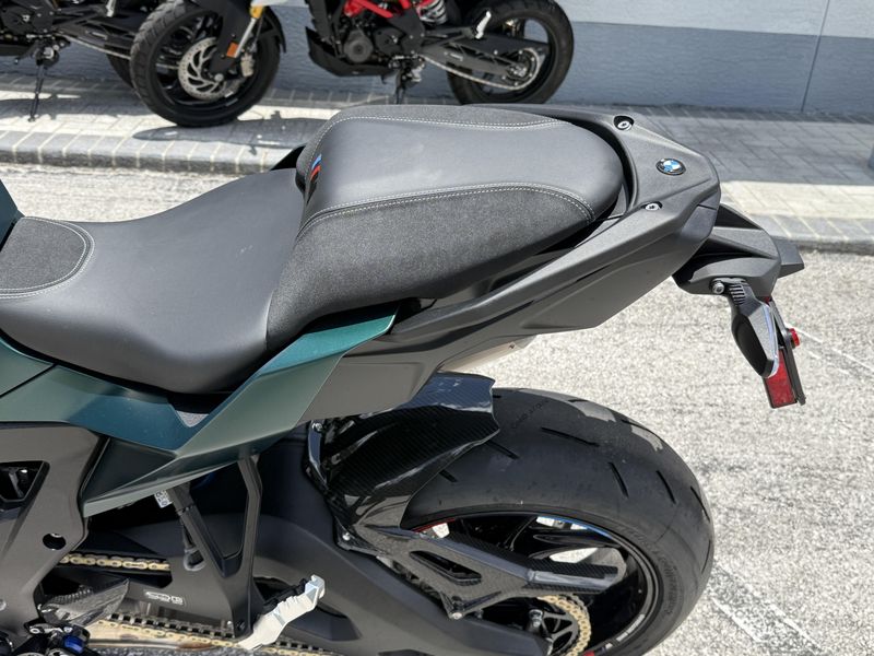 2026 BMW M 1000 XR