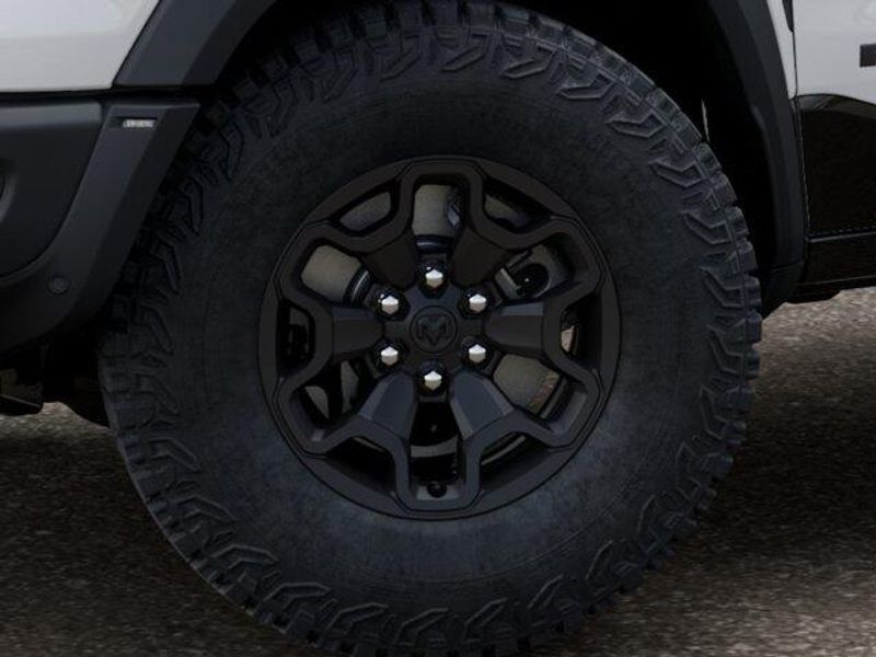 New 2027 RAM 1500 Rho Crew Cab 4x4 5