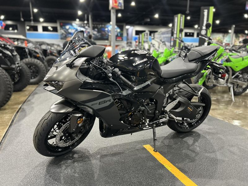 New 2026 Kawasaki NINJA ZX-6R ABS Image 7