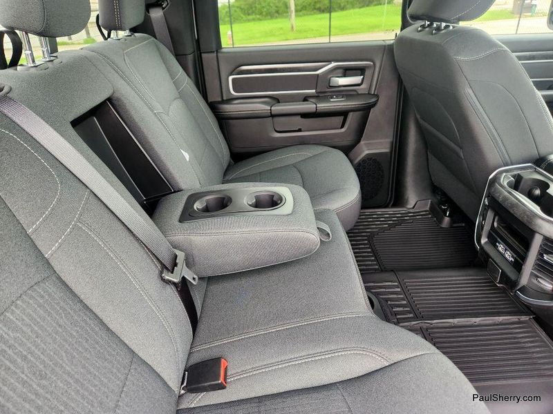 2024 RAM 2500 Big Horn Crew Cab 4x4 6