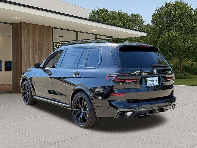 New 2026 BMW X7 xDrive40iImage 12