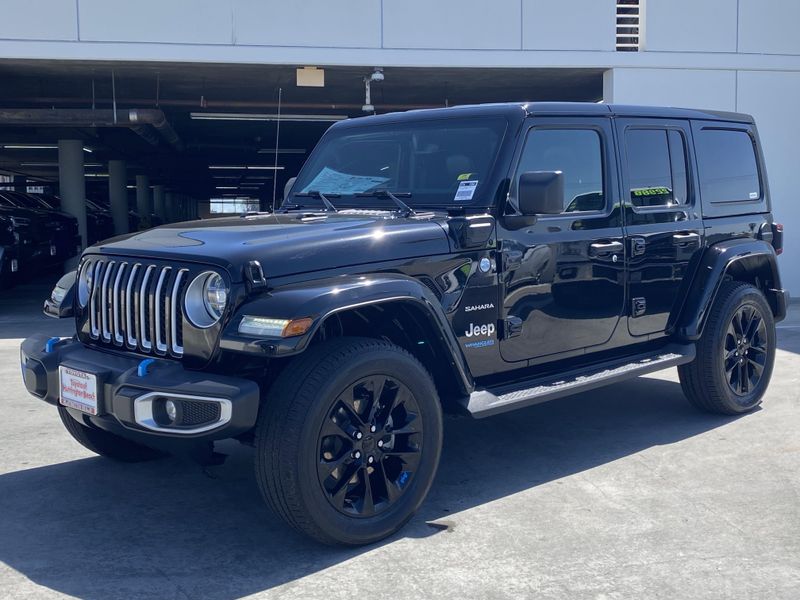 2022 Jeep Wrangler 4xE Unlimited Sahara 4xeImage 8
