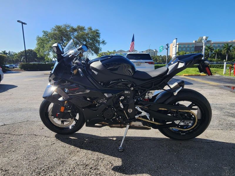 2026 BMW S 1000 RRImage 5