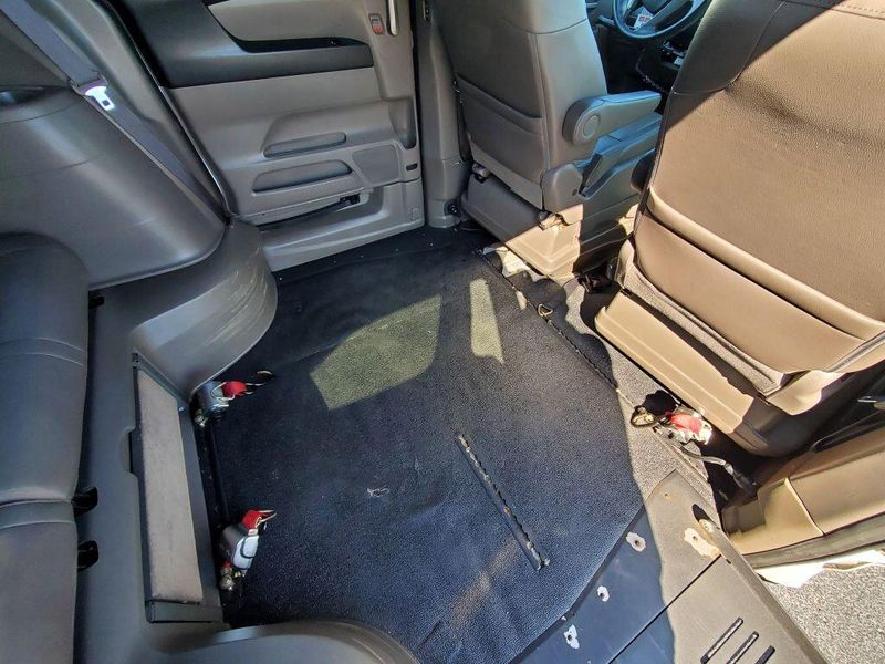 Used 2013 Honda Odyssey EX-LImage 11