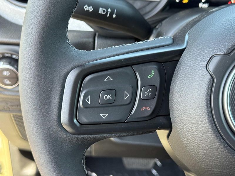 New 2026 Jeep Gladiator Sport S 4x4