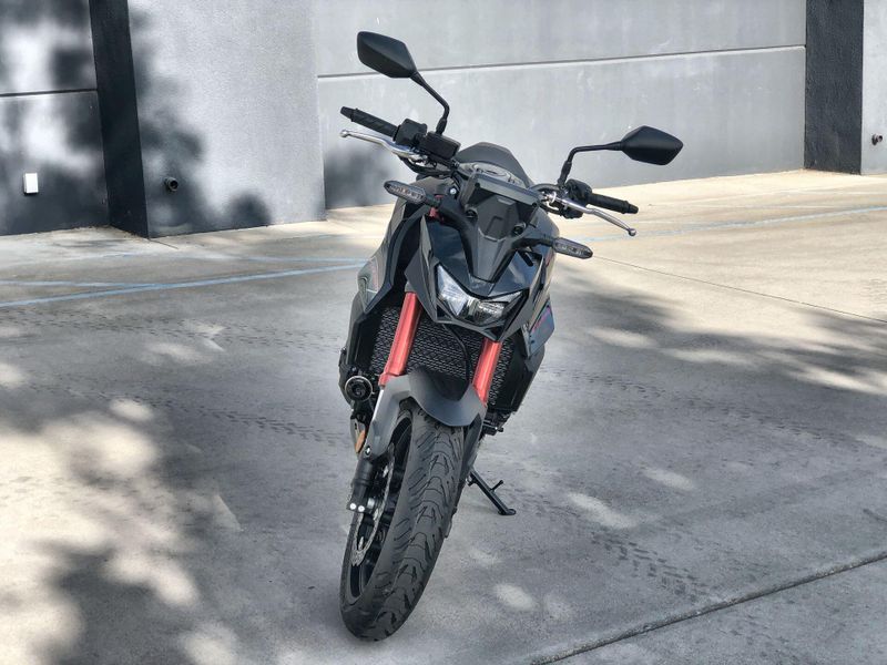 New 2026 Honda CB750 HORNET E-CLUTCH Image 12