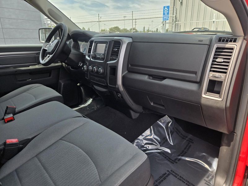 Used 2022 RAM 1500 Classic SLT 4x2 Crew Cab 5'7 Box