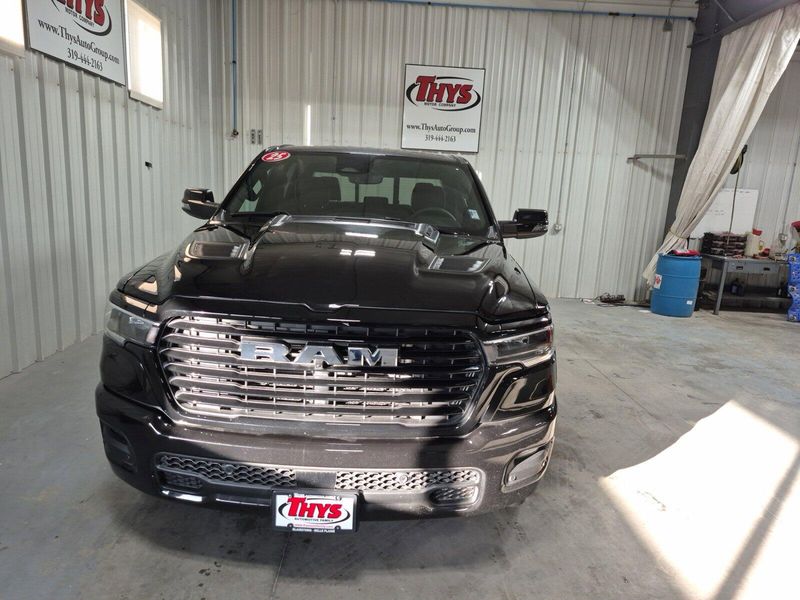 2025 RAM 1500 Laramie Crew Cab 4x4 5