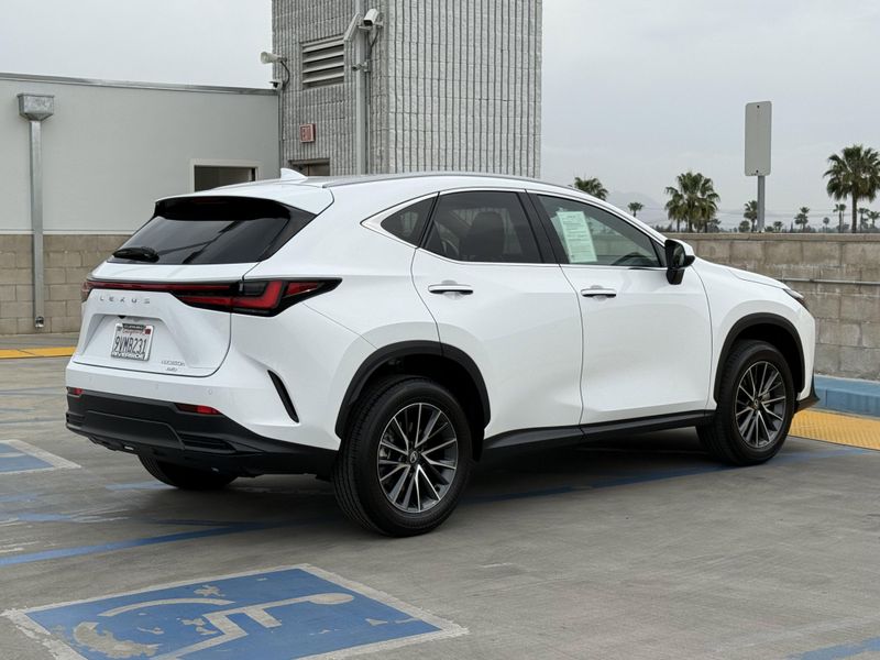 Used 2026 Lexus NX 350hImage 11