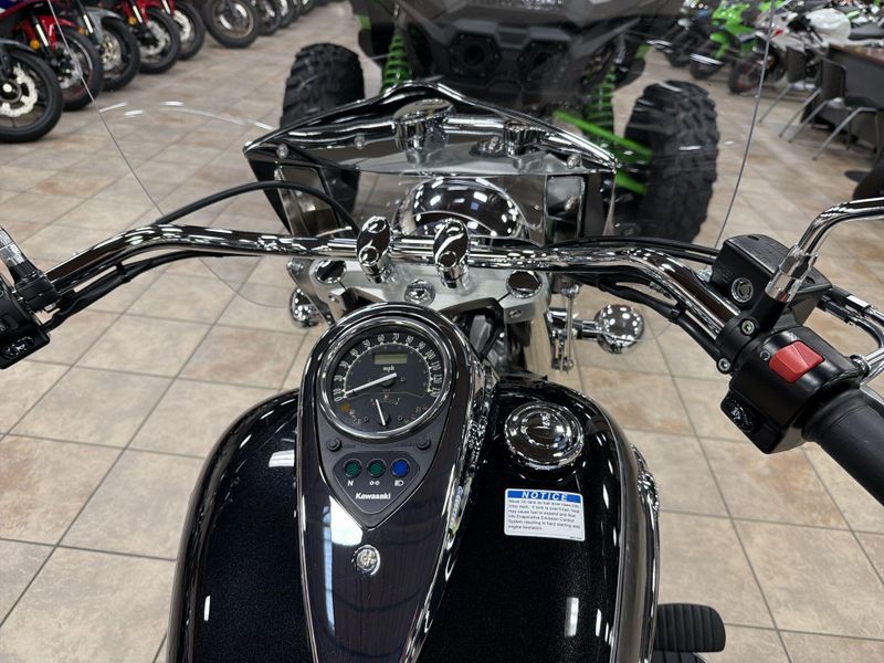 New 2026 Kawasaki VULCAN 900 CLASSIC LT Image 24