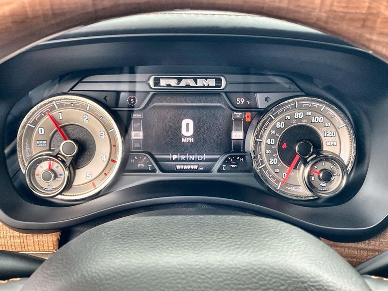 2021 RAM 3500 Laramie LonghornImage 12