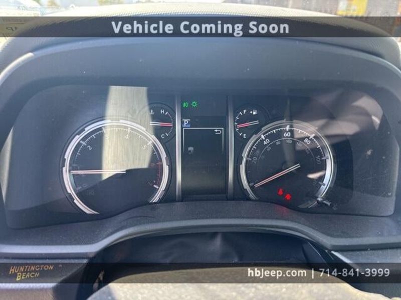 2023 Toyota 4Runner TRD Off-Road PremiumImage 11