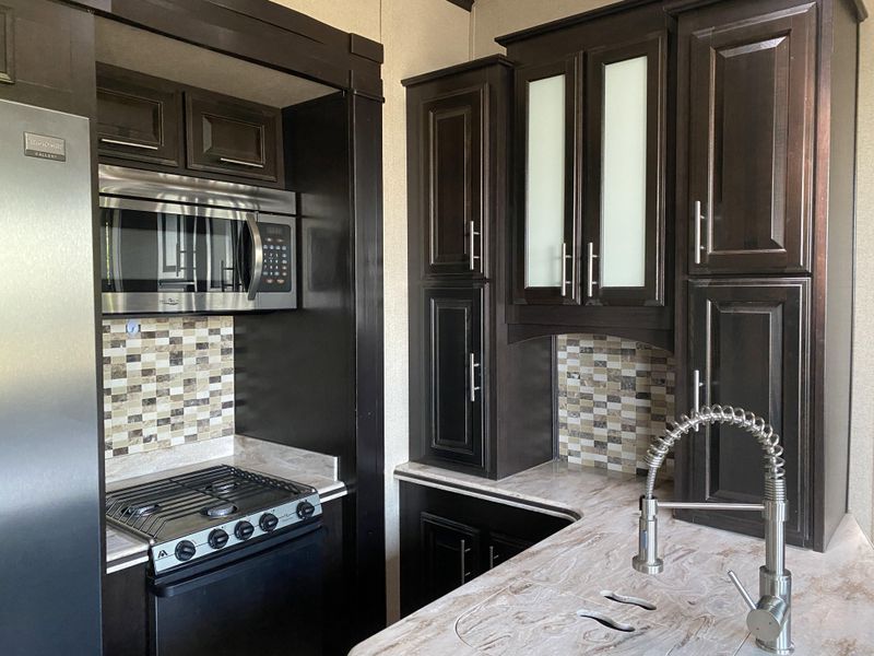 2016 JAYCO SEISMIC 4112 Image 15