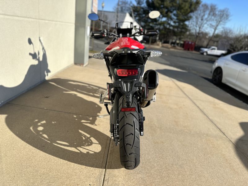 2024 Triumph TIGER 900 GT ARAGON EDITION in a DIABLO RED / PHANTOM BLACK exterior color. Cross Country Powersports 732-491-2900 crosscountrypowersports.com 
