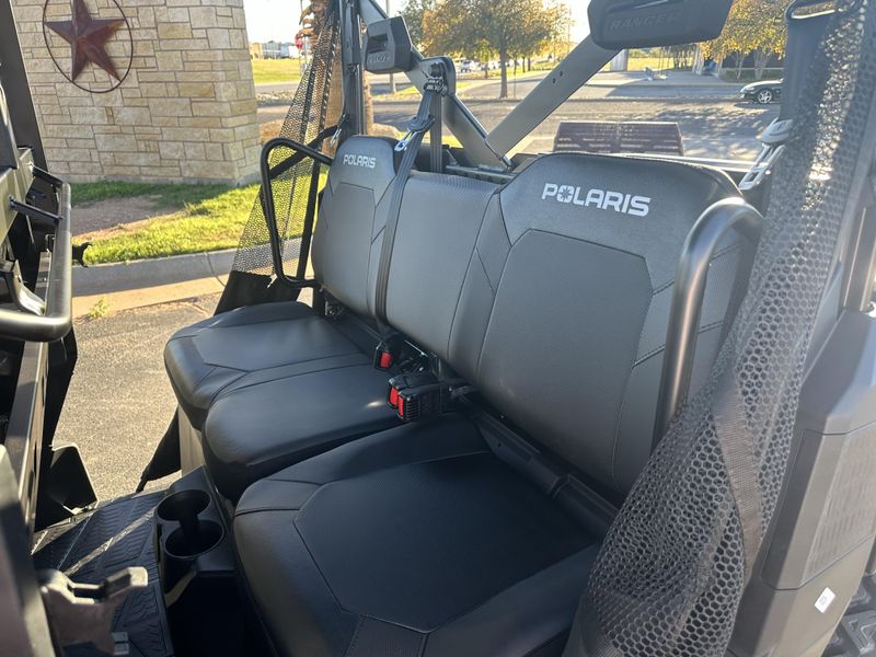 2025 Polaris RANGER CREW 1000 PREMIUM PURSUIT CAMOImage 8