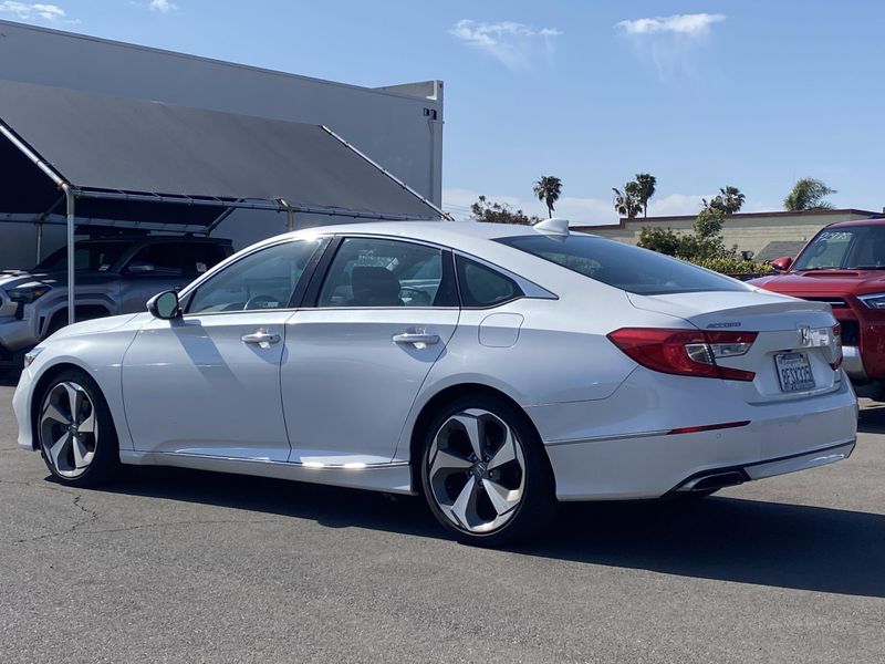 2018 Honda Accord Sedan TouringImage 3