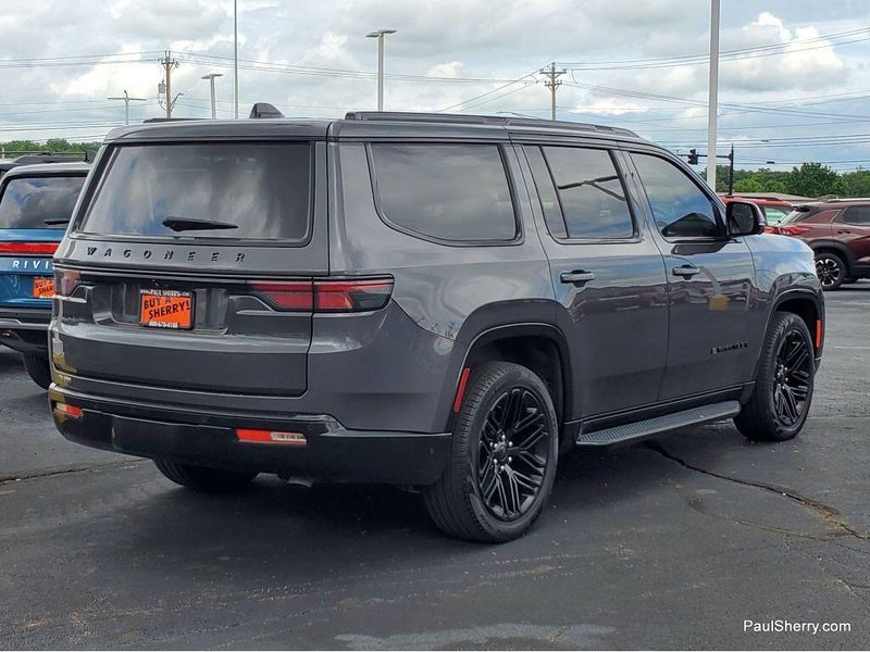 2024 Jeep Wagoneer Series II CarbideImage 12