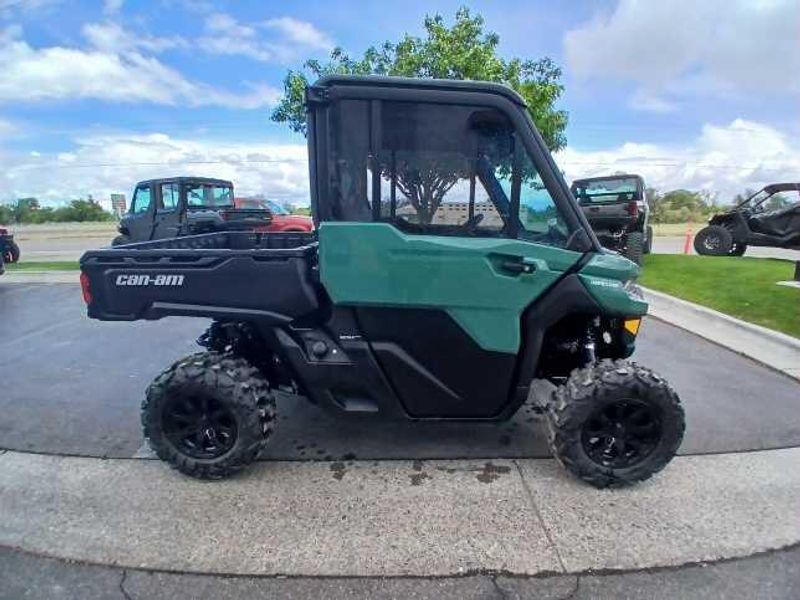 2025 Can-Am DEFENDER DPSCAB HD9 